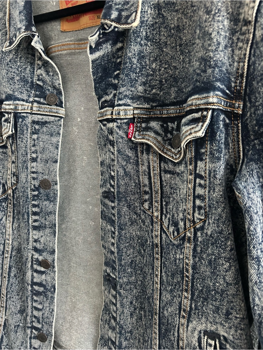 Levi’s Vintage  Acid-Wash Denim Trucker Jacket - Picture 2 of 7